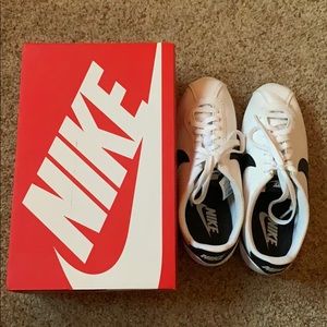 Nike Women’s Cortez Classics